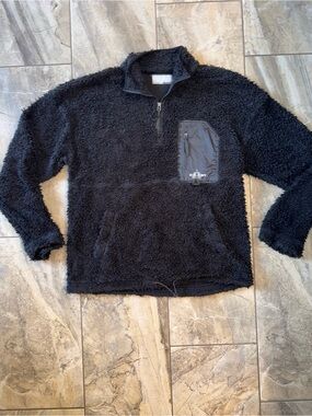 18 East Quarter Zip-Up Pullover with Chest Zip Pocket